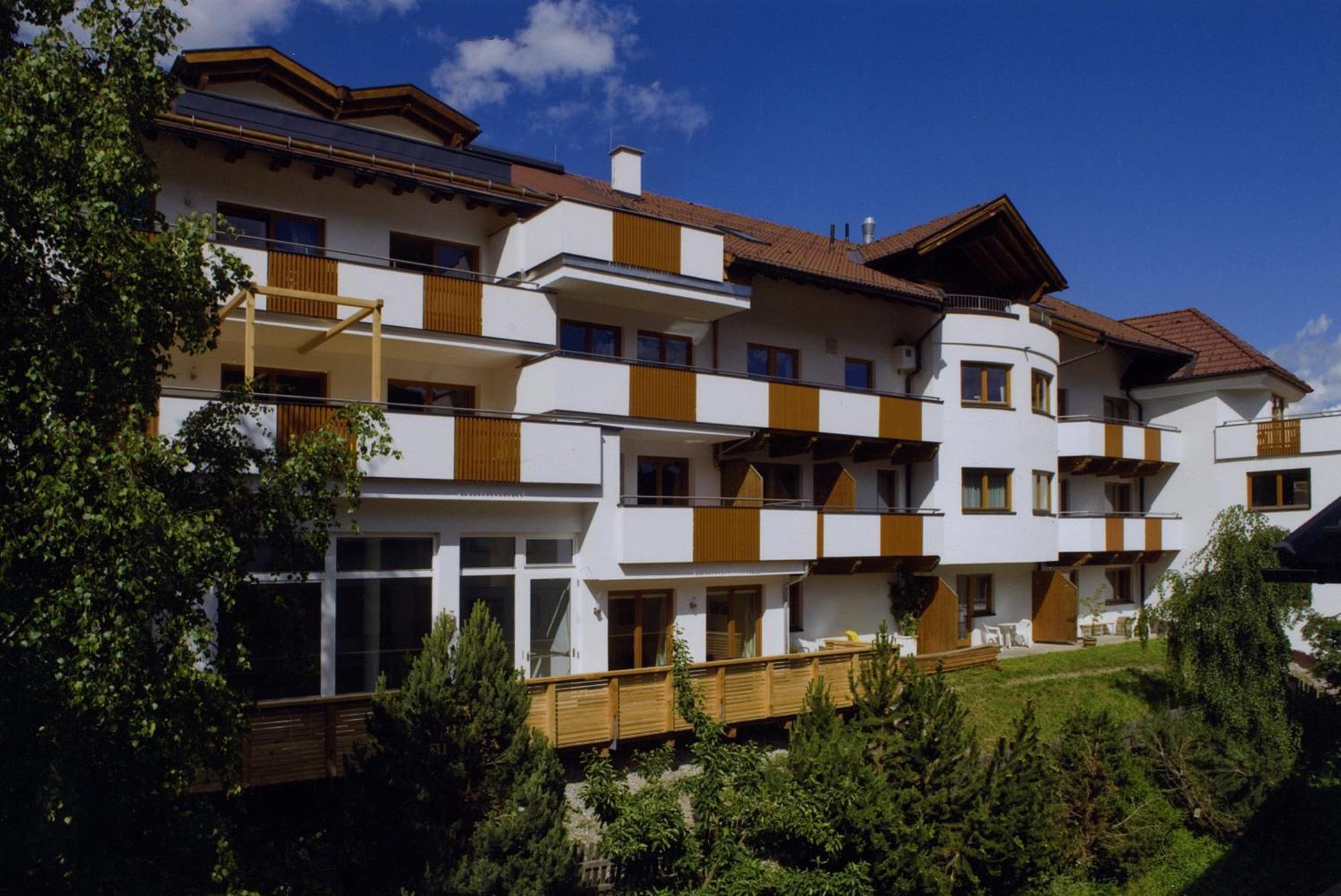 Hotel Garni Philipp Serfaus Buitenkant foto
